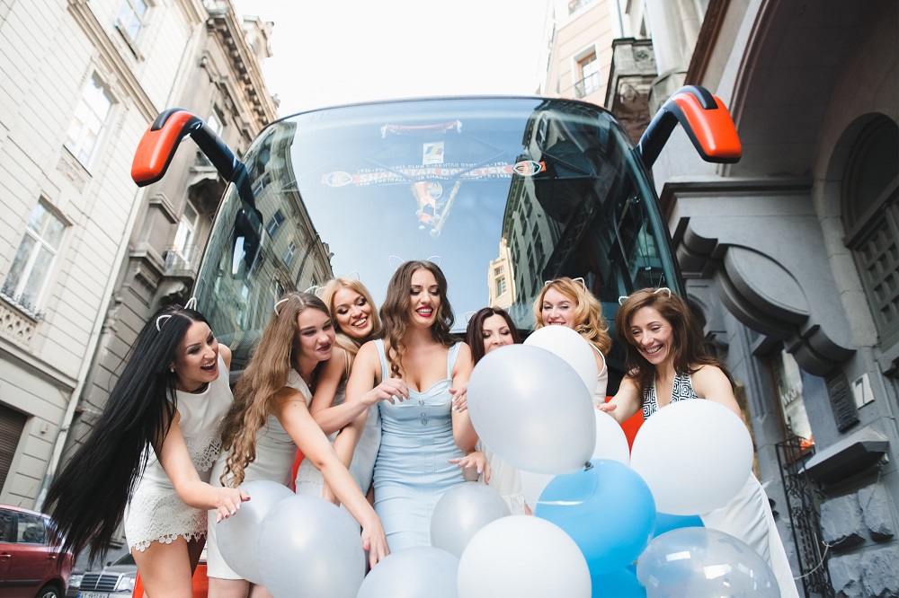 Celebrate Your Precious Days With The Party Bus Service